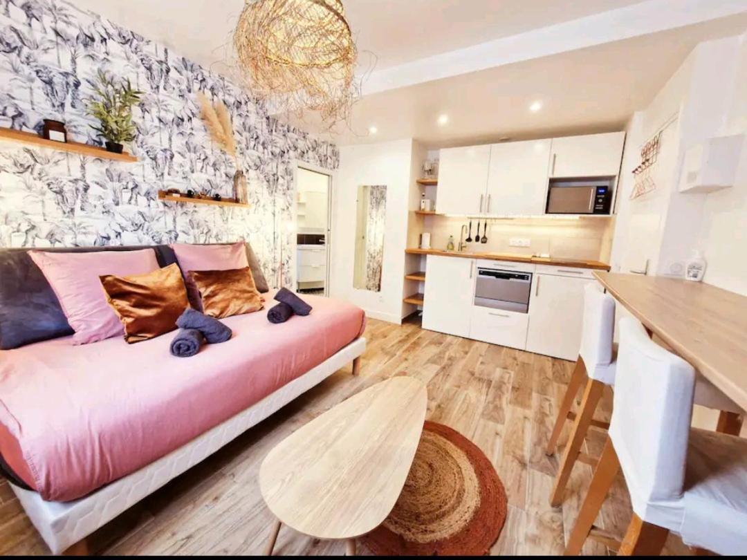 Maison Juliette กลีชี ภายนอก รูปภาพ